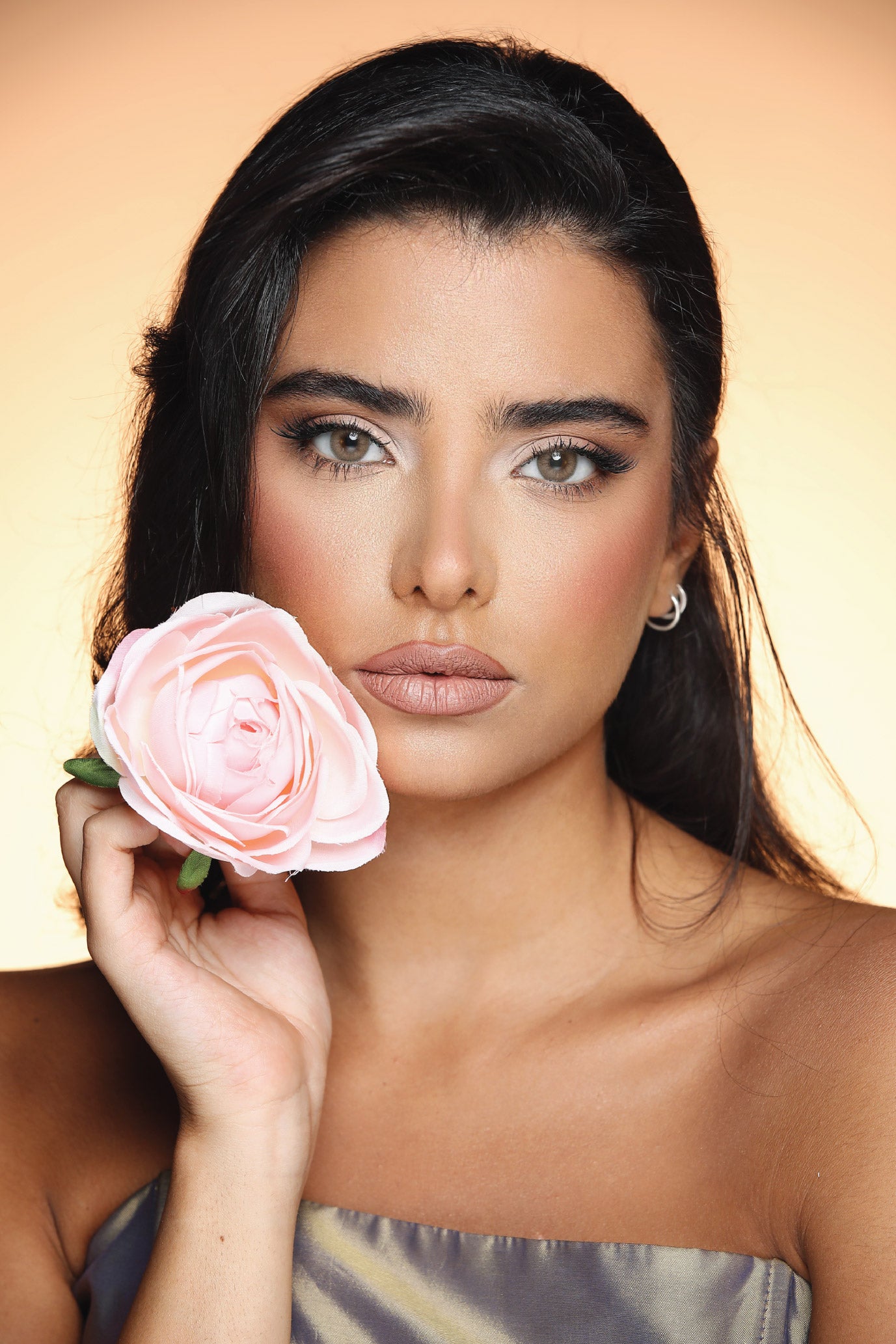 عدسات روزا بيل الملونة (روزا ميلفا) عدسات لاصقة - شهرية - عبوة من قطعتين